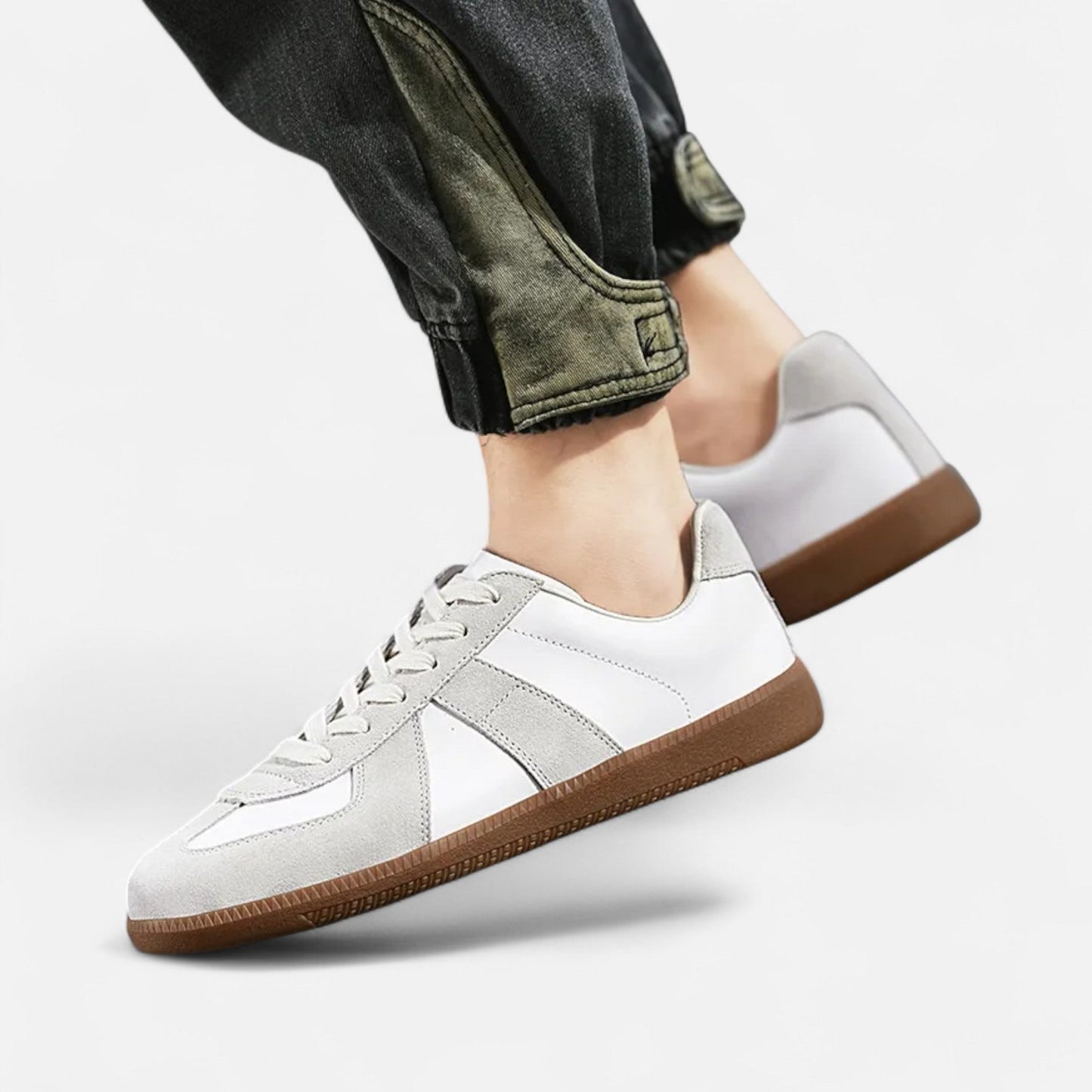 Zapatillas de hombre estilo retro — Calzado informal con suela de goma