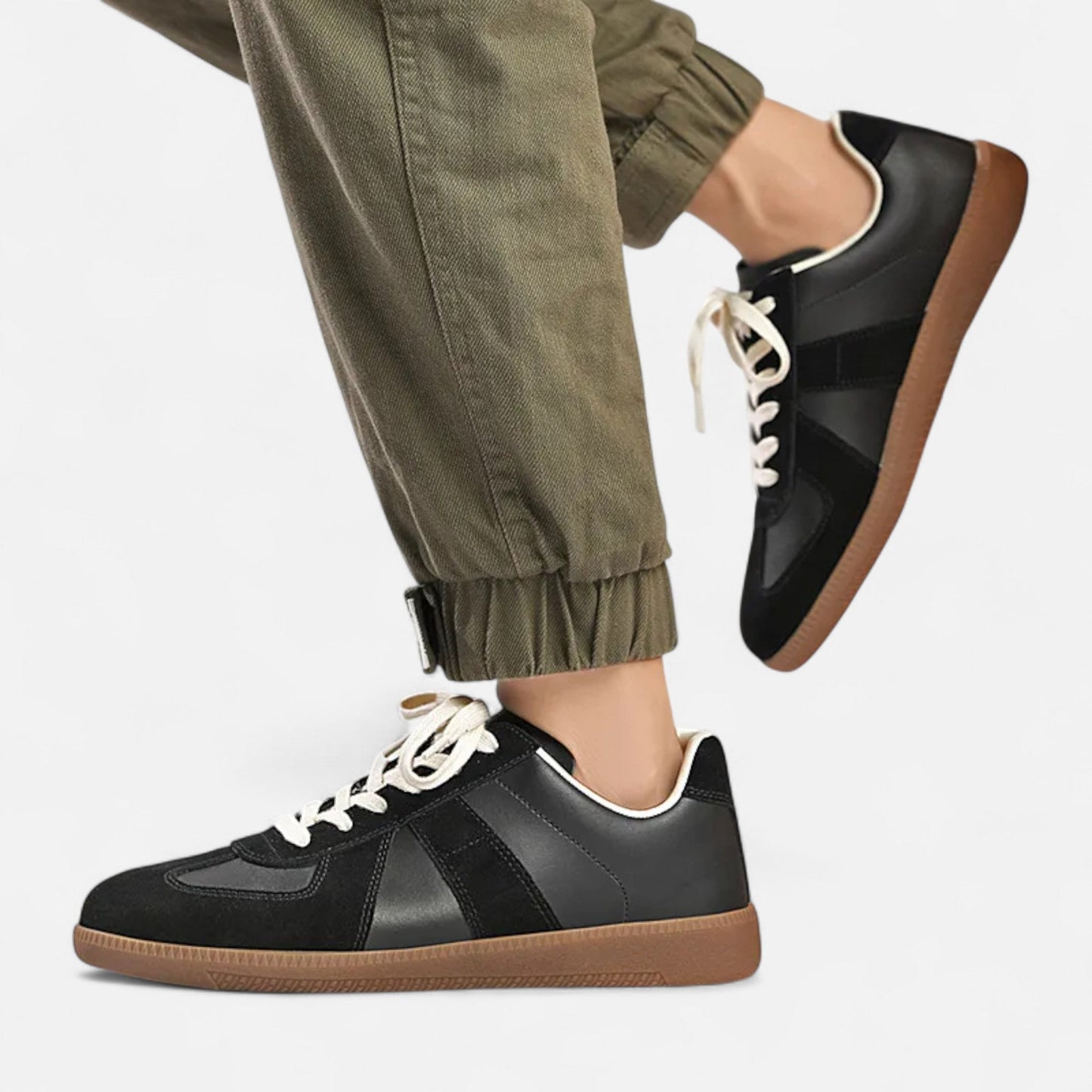 Zapatillas de hombre estilo retro — Calzado informal con suela de goma